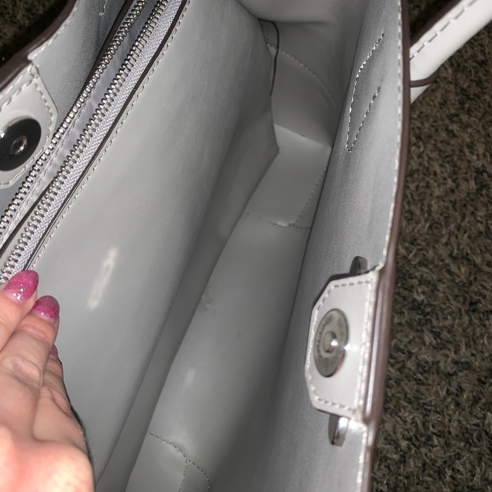 Purse - Picture 5 of 5